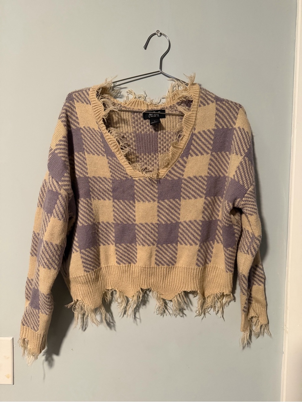 Checked Distressed V-Neck Sweater in Cream and Purple